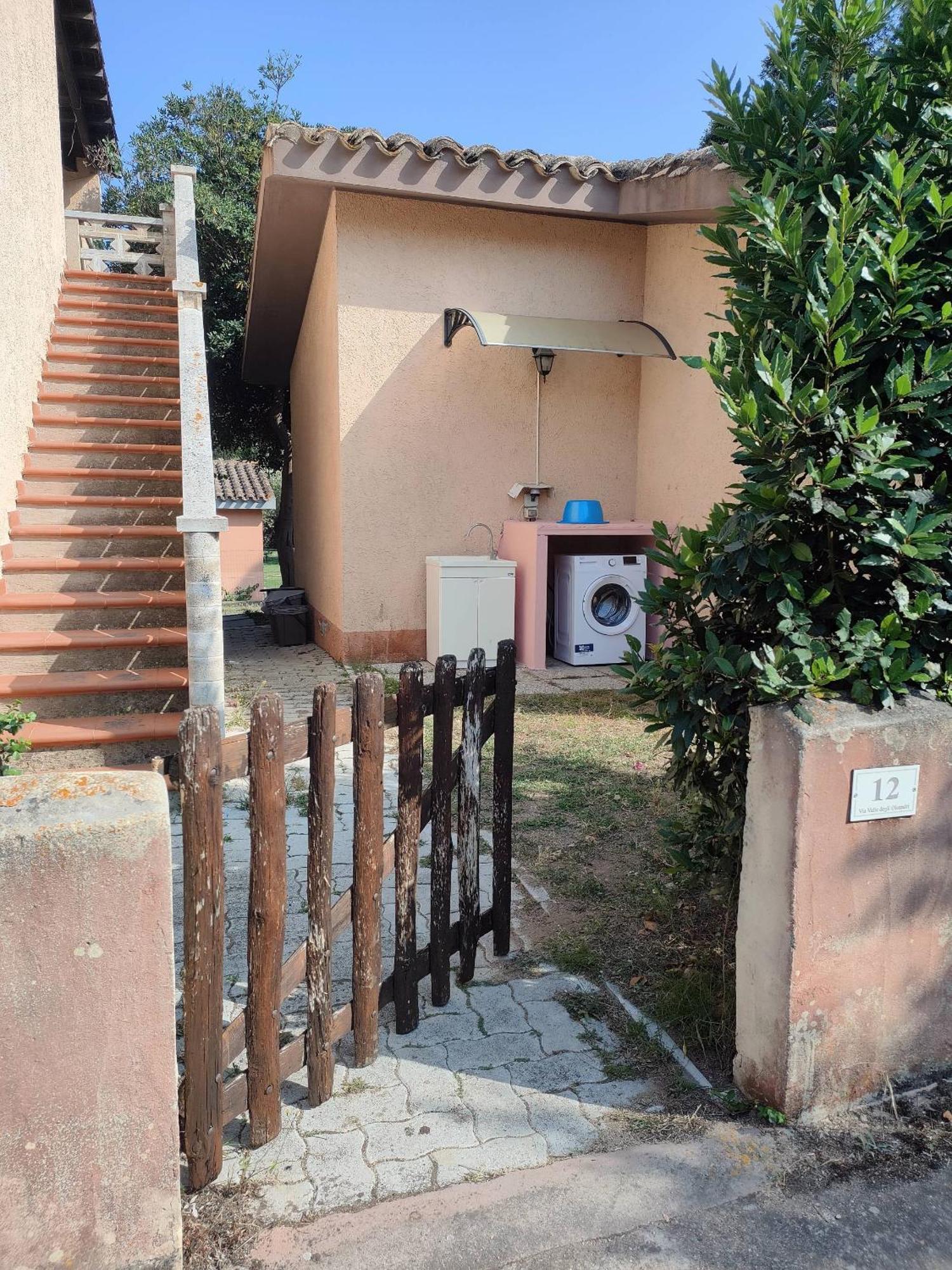 Case Natalia Costa Rei Bagian luar foto